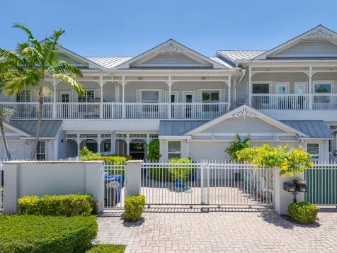 302 NE 11th Avenue Fort Lauderdale FL 33301