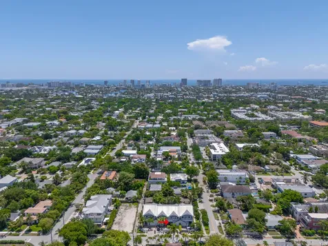 302 NE 11th Avenue Fort Lauderdale FL 33301