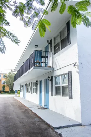 101 NE 4th Street Delray Beach FL 33444