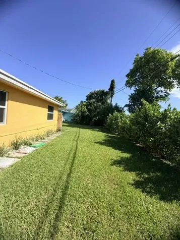 19720 NW 12th Court Miami FL 33169