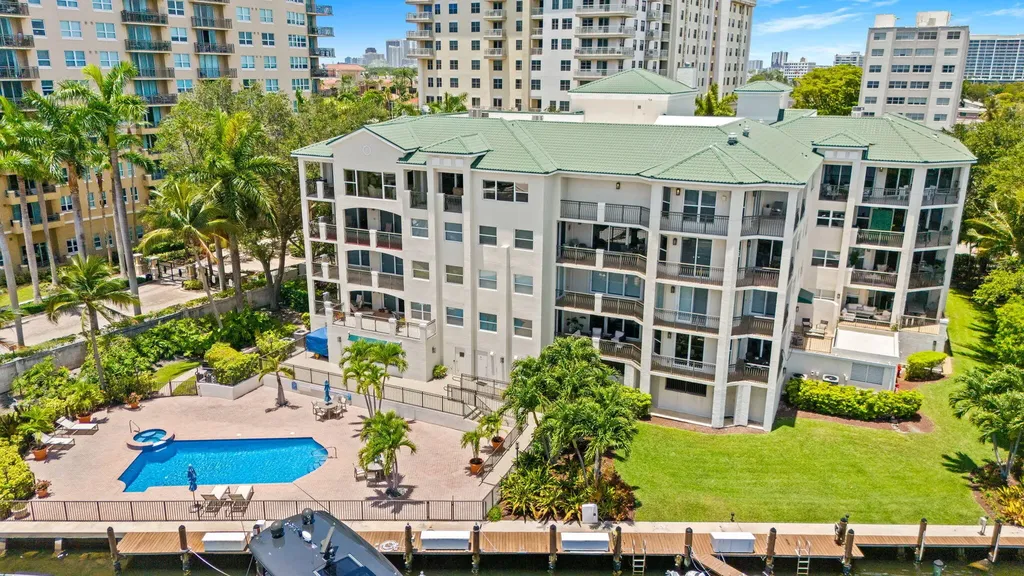 1050 Seminole Drive Fort Lauderdale FL 33304