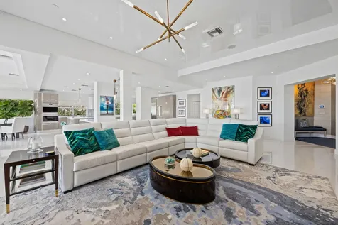 1050 Seminole Drive Fort Lauderdale FL 33304