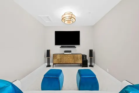 1050 Seminole Drive Fort Lauderdale FL 33304