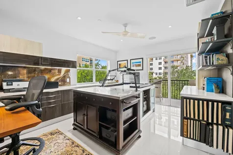 1050 Seminole Drive Fort Lauderdale FL 33304