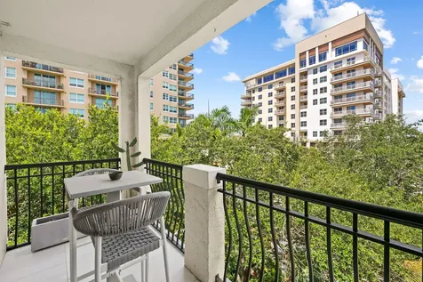 1050 Seminole Drive Fort Lauderdale FL 33304