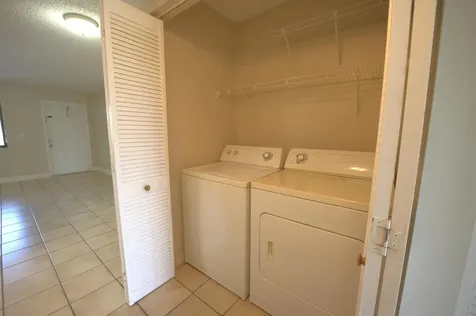 1523 Meadows Circle W Boynton Beach FL 33436