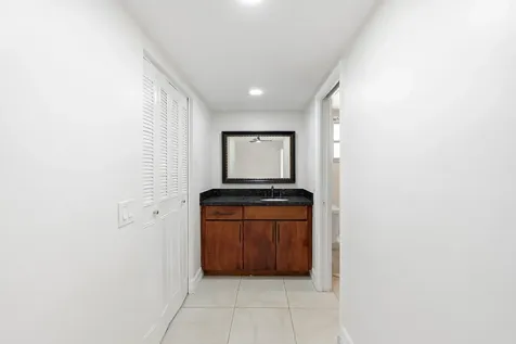 1430 NW 73rd Avenue NW Plantation FL 33313