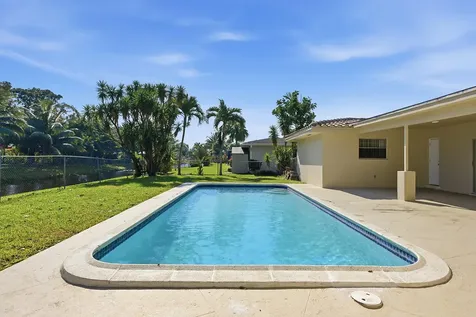 1430 NW 73rd Avenue NW Plantation FL 33313