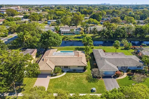 1430 NW 73rd Avenue NW Plantation FL 33313