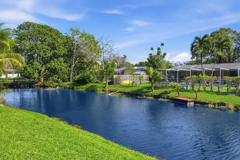 1430 NW 73rd Avenue NW Plantation FL 33313