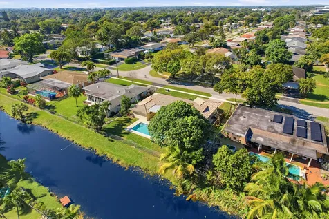1430 NW 73rd Avenue NW Plantation FL 33313