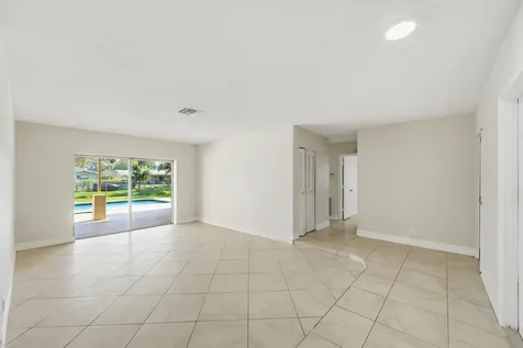 1430 NW 73rd Avenue NW Plantation FL 33313