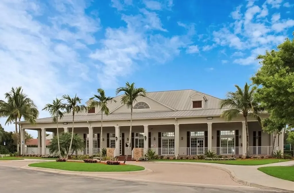 127 Palm Beach Plantation Boulevard West Palm Beach FL 33411