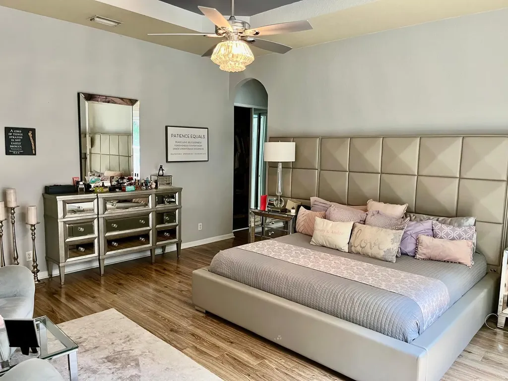 127 Palm Beach Plantation Boulevard West Palm Beach FL 33411
