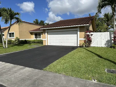 5511 SW 114th Avenue Cooper City FL 33330