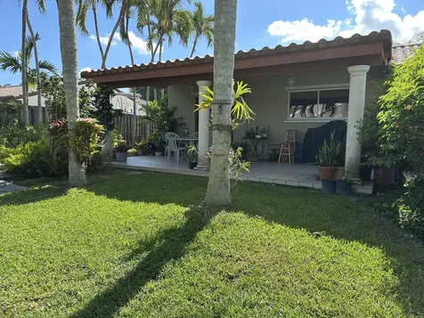 5511 SW 114th Avenue Cooper City FL 33330