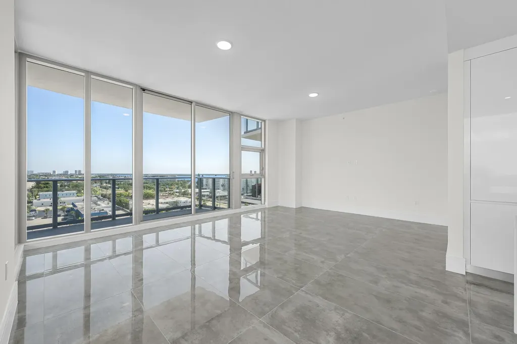 220 Lake Shore Drive Lake Park FL 33403