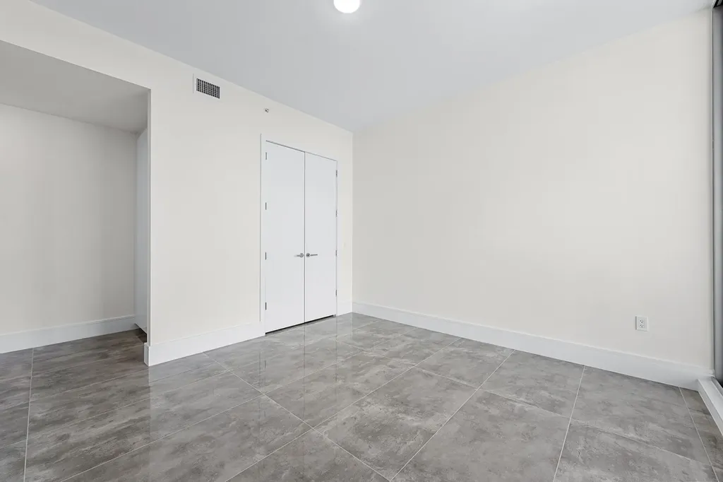 220 Lake Shore Drive Lake Park FL 33403