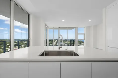 220 Lake Shore Drive Lake Park FL 33403