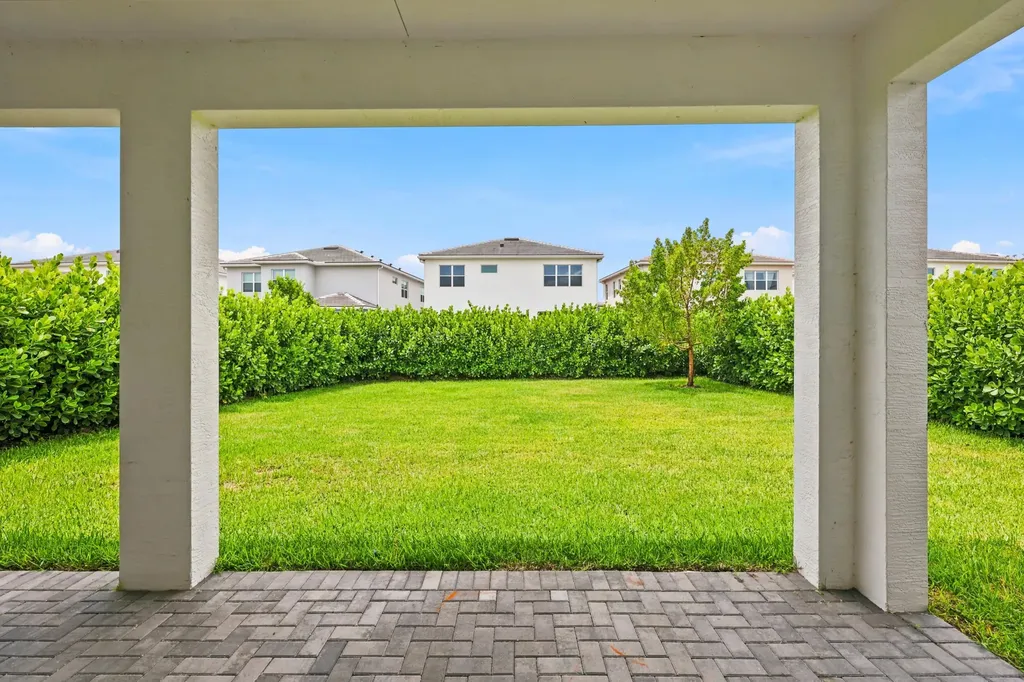 14950 Goldspar Court Westlake FL 33470