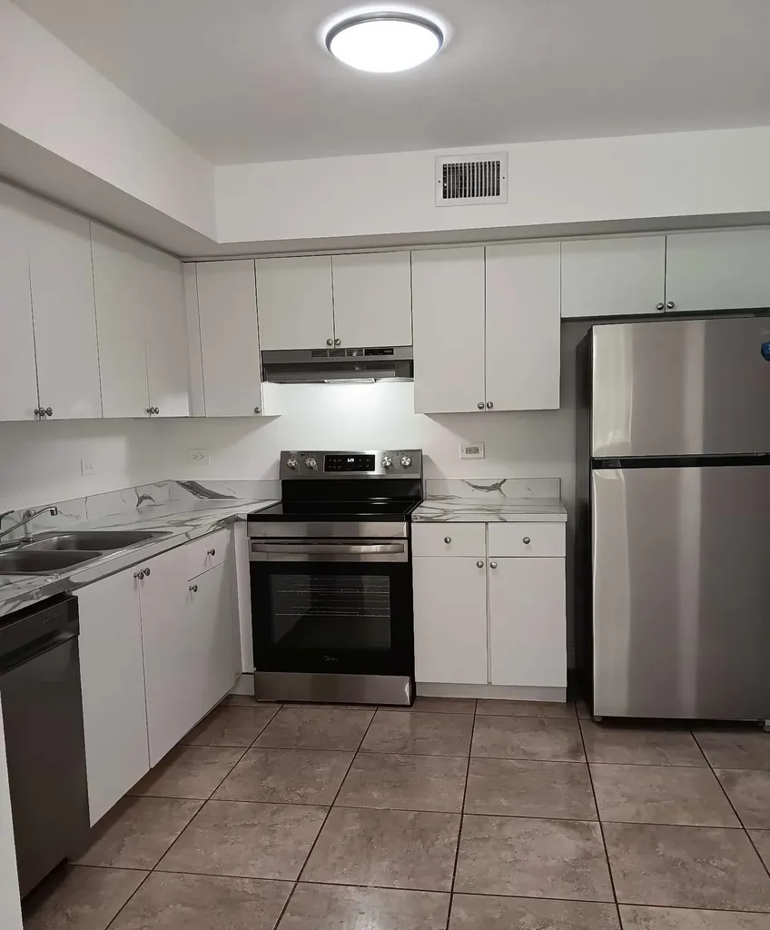 3650 N 56th Avenue Hollywood FL 33021