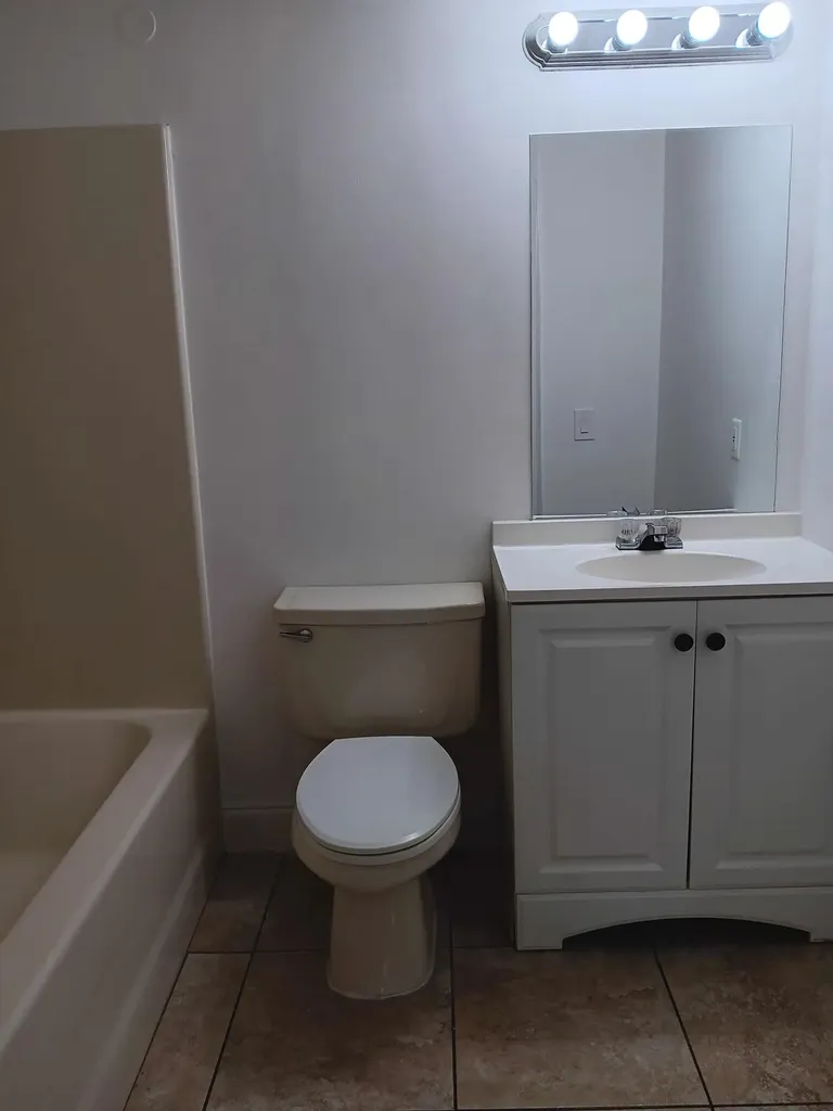 3650 N 56th Avenue Hollywood FL 33021