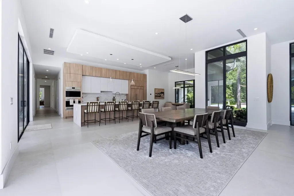 5382 Sea Biscuit Road Palm Beach Gardens FL 33418