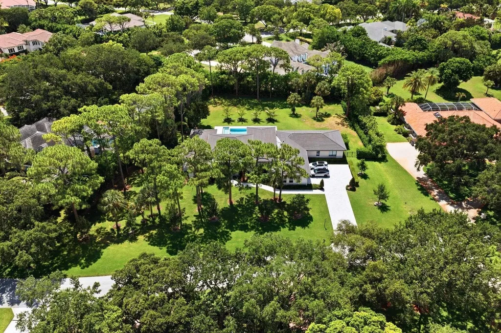 5382 Sea Biscuit Road Palm Beach Gardens FL 33418