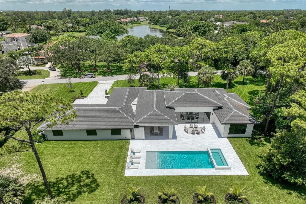 5382 Sea Biscuit Road Palm Beach Gardens FL 33418