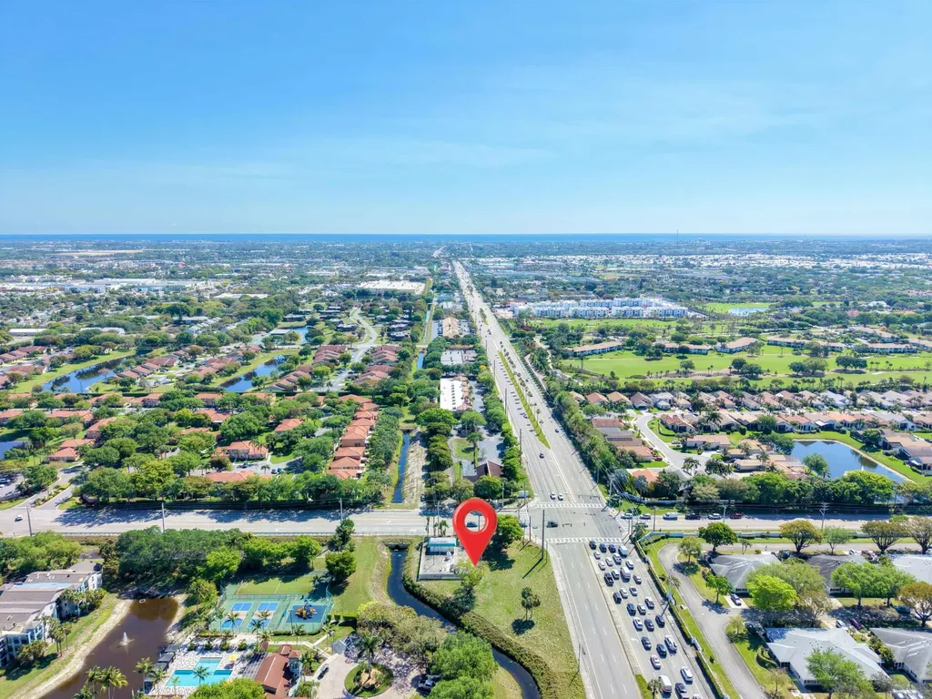 Xxxx Lawrence Road Boynton Beach FL 33436