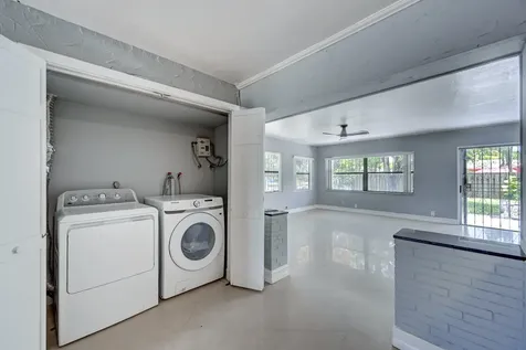 740 E Evanston Circle Fort Lauderdale FL 33312