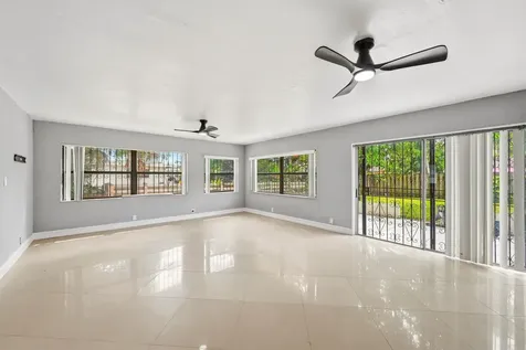 740 E Evanston Circle Fort Lauderdale FL 33312
