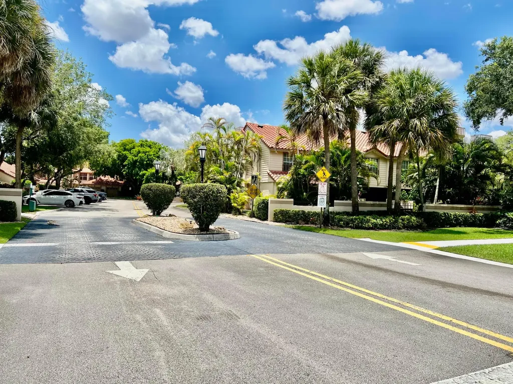 10840 Cypress Glen Drive Coral Springs FL 33071