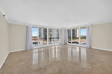 4000 N Ocean Drive Singer Island FL 33404