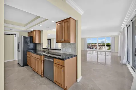 4000 N Ocean Drive Singer Island FL 33404