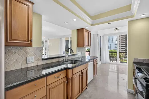 4000 N Ocean Drive Singer Island FL 33404