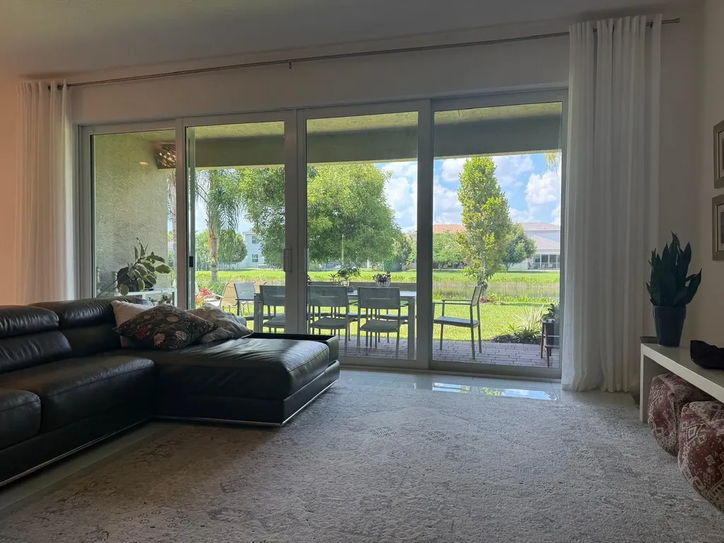 9613 Highland Pointe Pass Delray Beach FL 33446