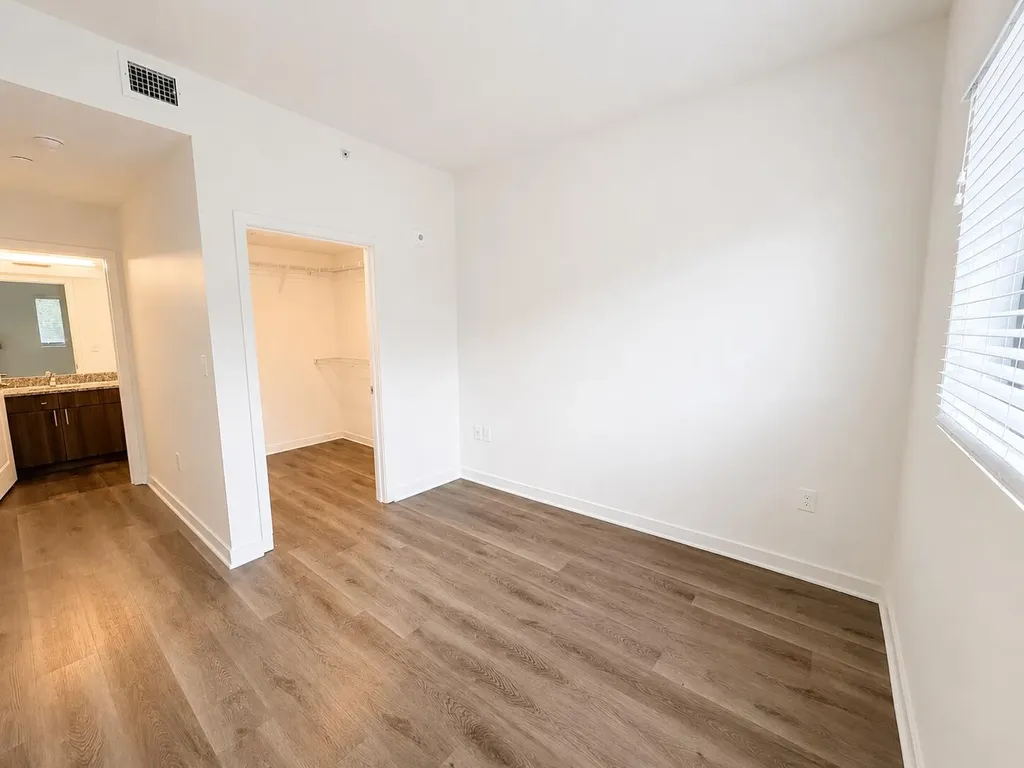 4270 Lakewood Road Lake Worth Beach FL 33461