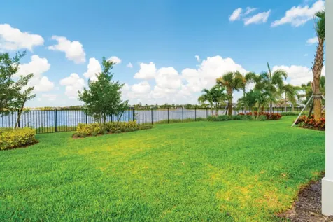 10444 Northbrook Circle Palm Beach Gardens FL 33412
