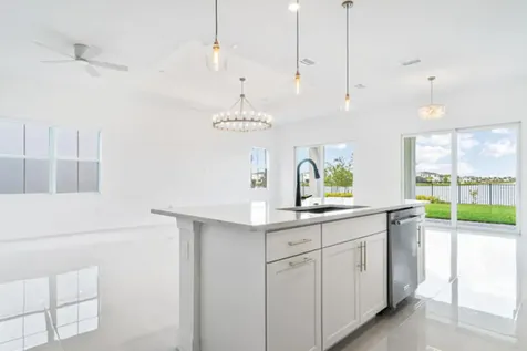 10444 Northbrook Circle Palm Beach Gardens FL 33412