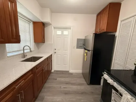 2802 SW 36th Avenue Miami FL 33133