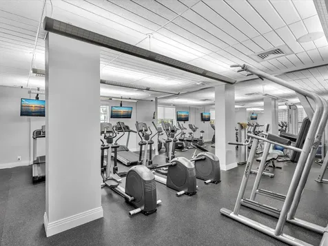 3901 S Ocean Drive Hollywood FL 33019