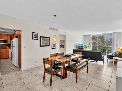 3901 S Ocean Drive Hollywood FL 33019