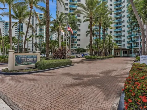 3901 S Ocean Drive Hollywood FL 33019