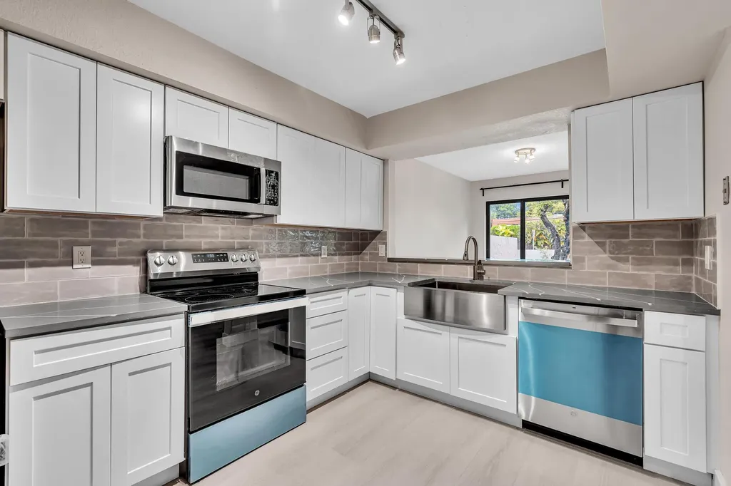 11569 Terra Bella Boulevard Plantation FL 33325