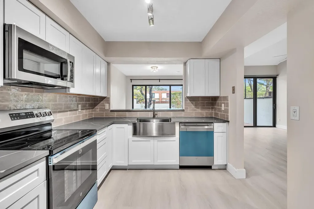 11569 Terra Bella Boulevard Plantation FL 33325