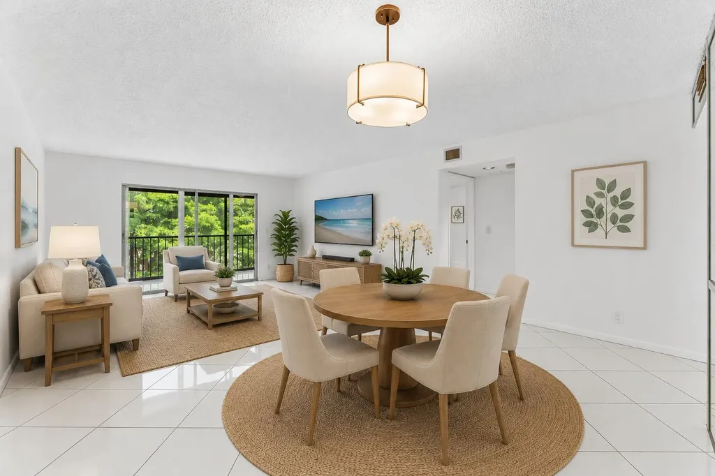 7301 Amberly Lane Delray Beach FL 33446