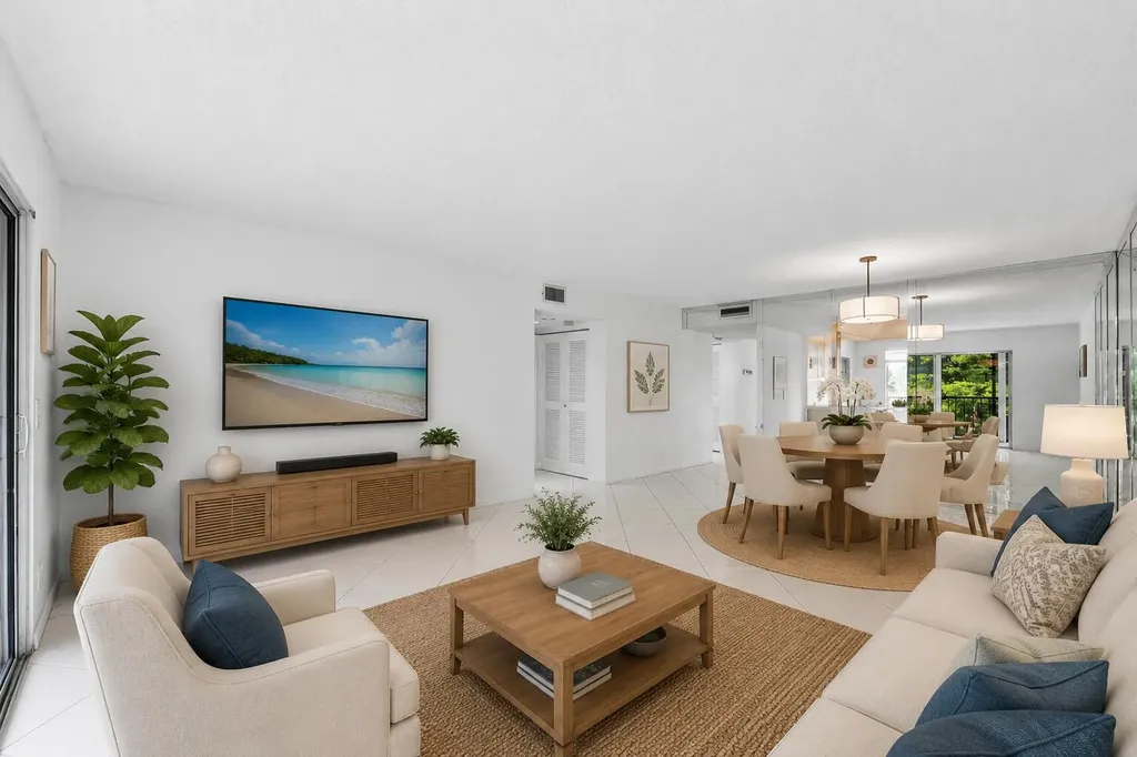 7301 Amberly Lane Delray Beach FL 33446