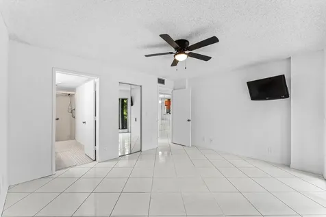 7301 Amberly Lane Delray Beach FL 33446