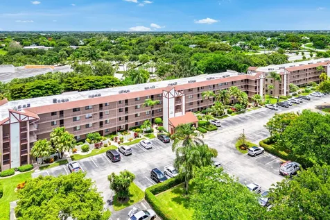 7301 Amberly Lane Delray Beach FL 33446